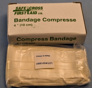 Bandages compresses stériles